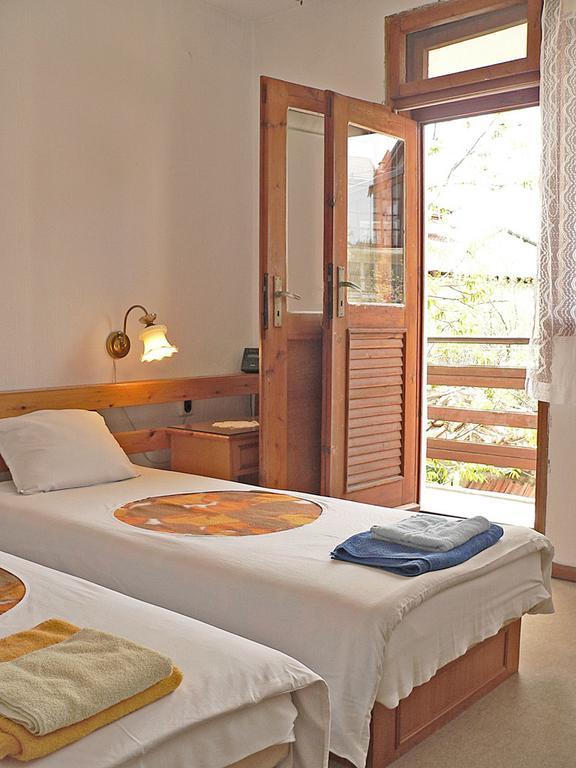 Guest House Kalina Sf. Constantin și Elena Cameră foto