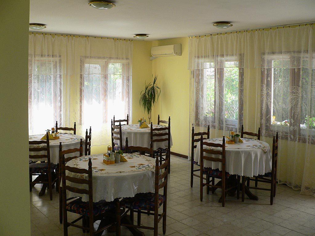 Guest House Kalina Sf. Constantin și Elena Exterior foto